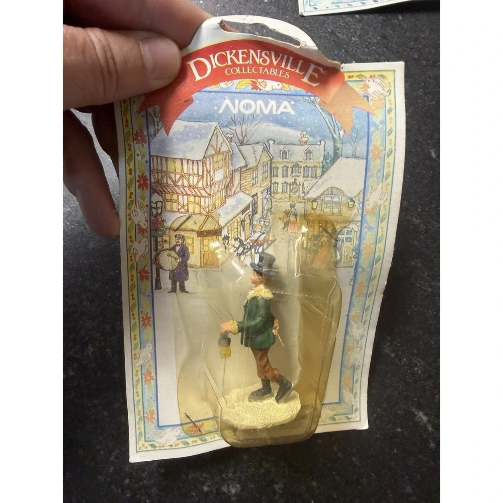NOMA Dickensville‎ Collectibles Christmas Village Figurines Lot 11 NOS Vintage